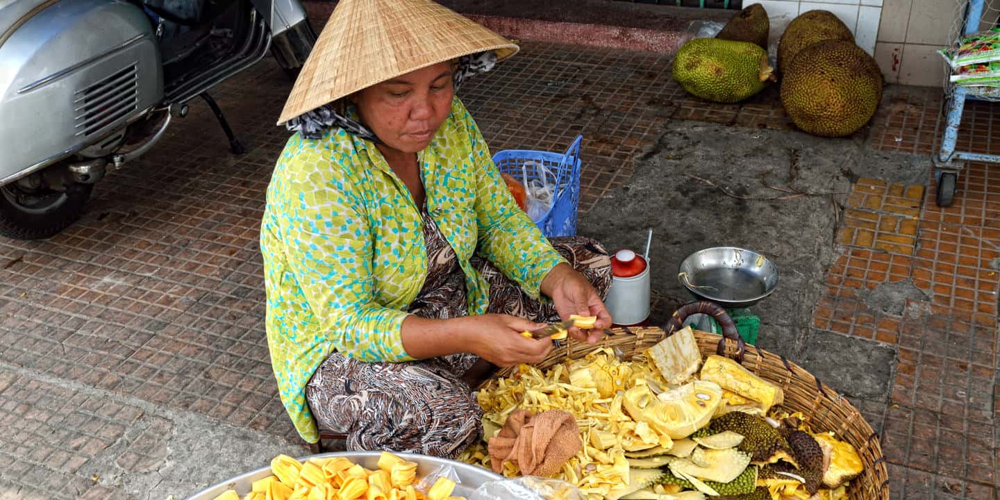 Street vendor in Vietnam
