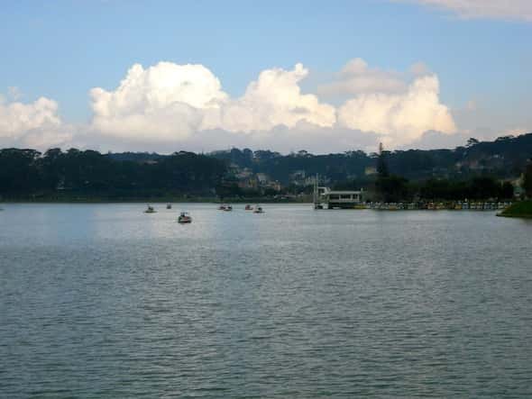 Views from the Dalat lake